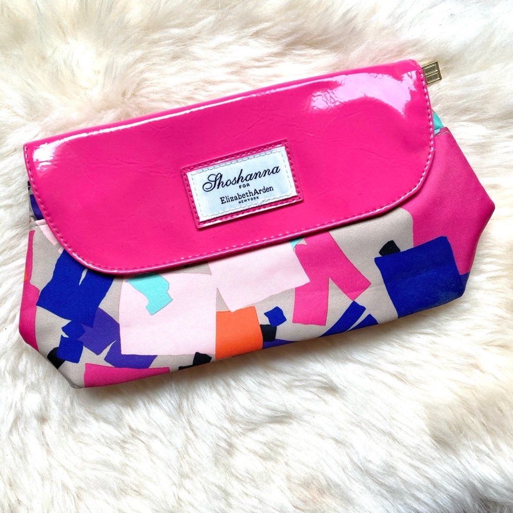 🤑FREE in any BUNDLE 
NWOT Shoshanna For Elizabeth Arden Makeup Bag